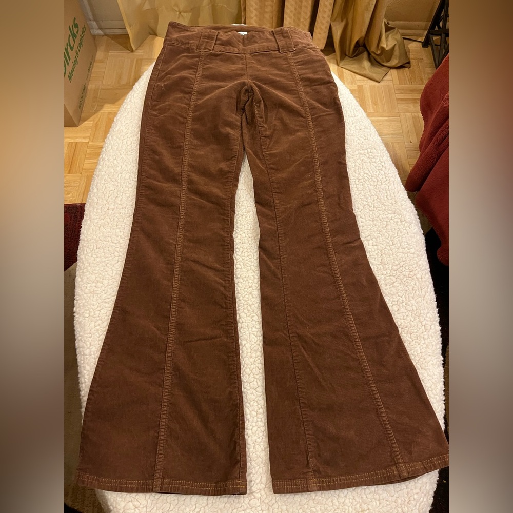Urban Outfitters BDG corduroy flare bootcut pants. Side zipper. Brown. W29 / L32 - Picture 2 of 15